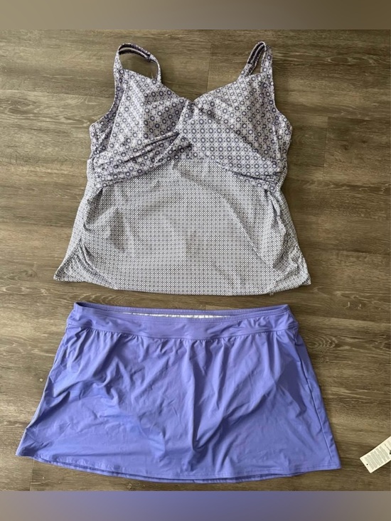 Lands' End Other - *NEW* Womens Lands' End Purple Printed Tankini Top with Lilac Swim Skort size 24